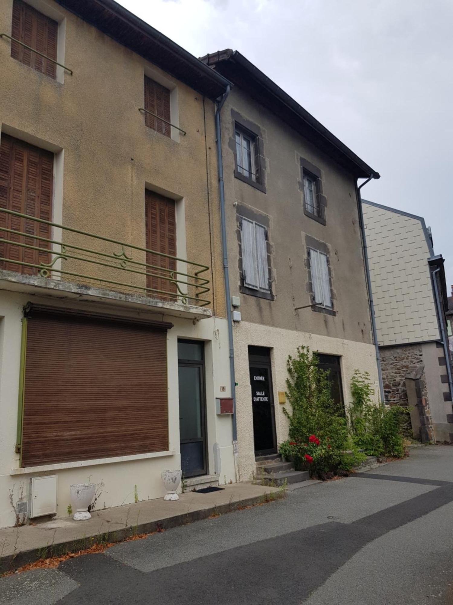 Studio Refait A Neuf Clos Saint Genest Manzat Bagian luar foto